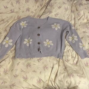 Women’s fall floral cropped knit cardigan sweater in purple